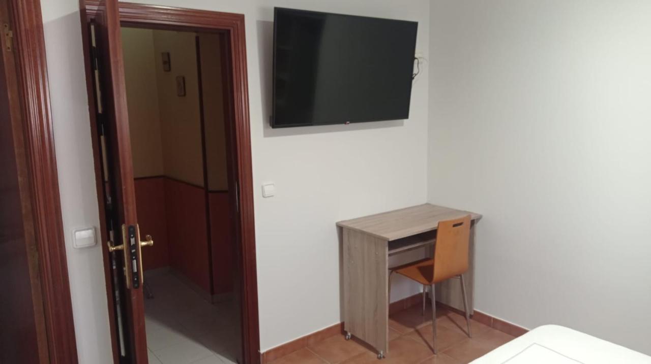 Alojamiento Numancia Pension Burgo 외부 사진